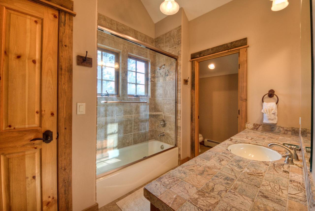 Antler Ridge Lodge Big Sky Exterior foto